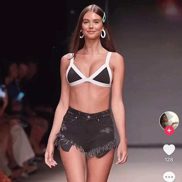 NWT OneOne Swimwear Bikini SET Cape Black White Jesse Kameron New Cheeky Grace - Picture 17 of 17